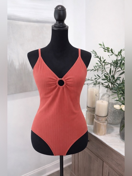 Kona Sol Other - Kona Sol Women's Wide Ribbed Ring One Piece Swimsuit Salmon Pink